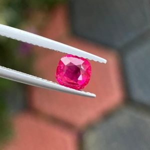 Pink Sapphire - 1.02 carats