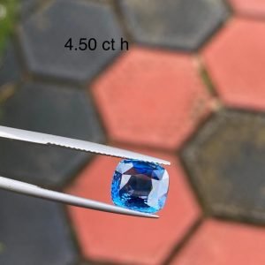 Heated Blue Teal - 4.50 carats