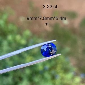 Blue Sapphire - 3.22 carats