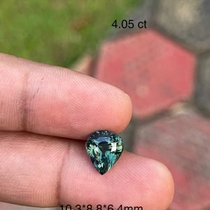 Teal Sapphire - 4.05 carats
