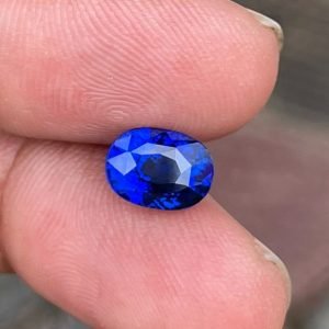 Blue Sapphire - 3.52 Carats
